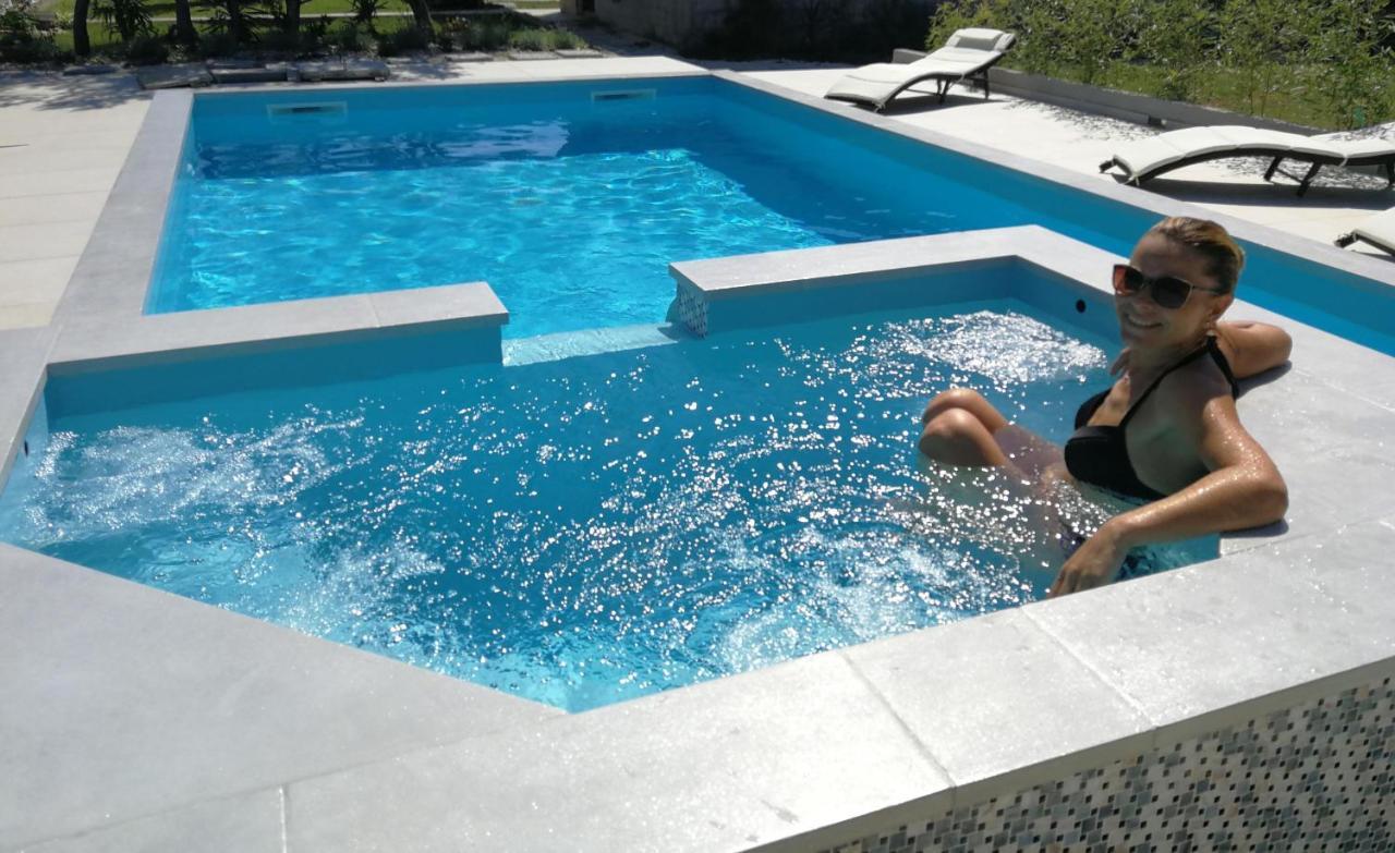 Villa Flora Maris Apartments Privlaka  Luaran gambar